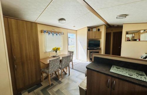 Prestatyn Complejo | The Pad- 3 bed 2 bath, caravan Lido Beach