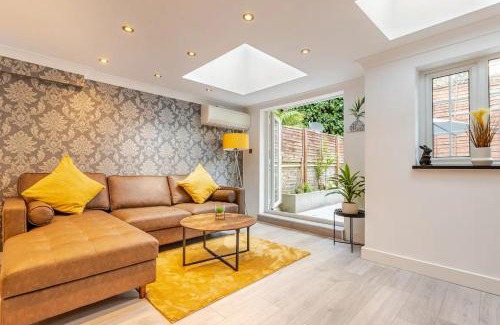 Harrow Road Apartamento | The Paddington Pines - 2 bed en-suite apartment