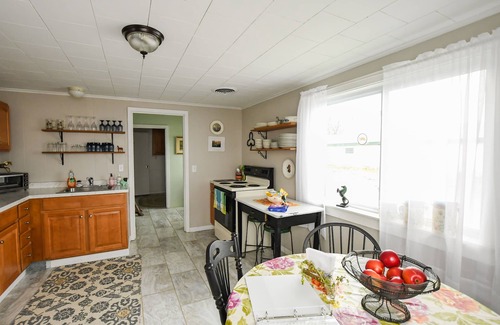 Geneseo Casa | The Painted Pony Cottage at LegUp Stables. Vacation with a Horse!