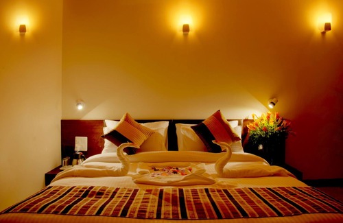 Bhagtpura Hotel | The Palm Hotel