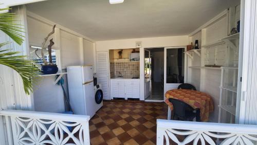 Nettle Bay Apartamento | The Palm - Studio on the beach