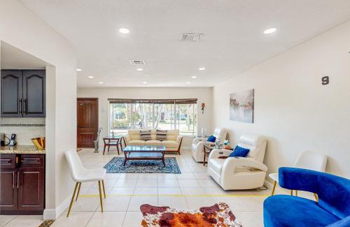 Hollywood Hills Casa | The Palm Villa
