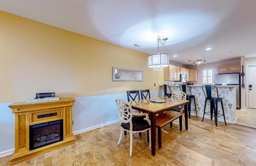 Rehoboth Beach Apartamento | The Palms - 36507 Palm Dr #2102