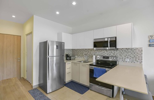 Bejuco Condominio | The Palms, Beachfront Condo with AC and pools!