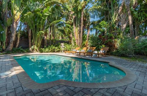 Flamingo Parks Casa | The Palms Cottage Private Pool, Downtown, Beach, CityPlace
