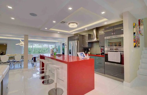 Ives Estates Casa | The Palms Getaway Villa