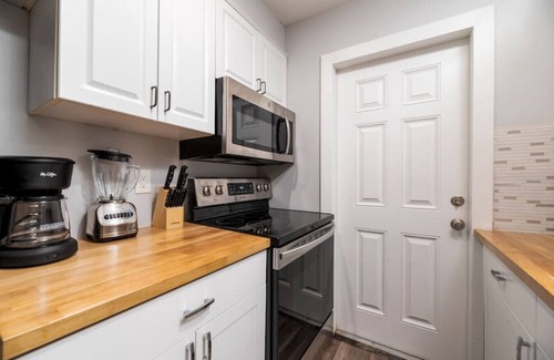 Middle River Terrace Apartamento | The Palms @ Middle River Terrace #3