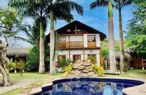Montañita Hotel | The Palms Montañita