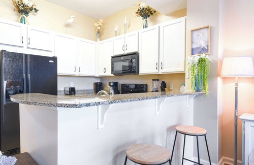 Indian Bayou Condominio | The Palms of Destin 2113 By Compass Resorts