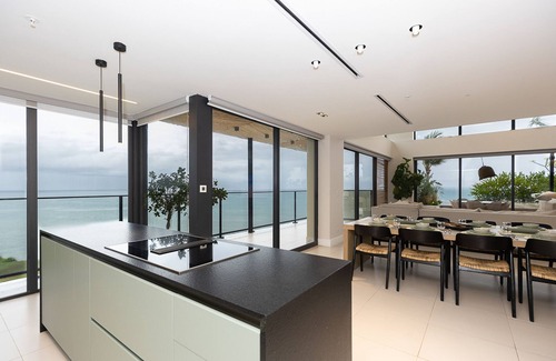 Rio Mar Apartamento | The Palms Penthouse by Acomodo Punta Caelo