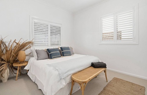 Stockton Casa | “The Palms” Top rated accomodation close to beach
