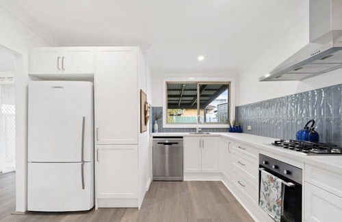 Stockton Casa | “The Palms” Top rated accomodation close to beach
