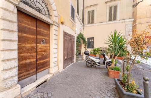 Rione VIII Sant'Eustachio Apartamento | The Pantheon Gallery, in the Center of Rome
