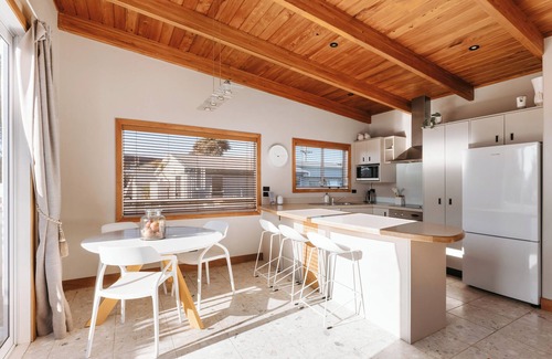 Papamoa Beach Casa | The Papamoa Pad ~ Papamoa - Beyonder Holiday Homes