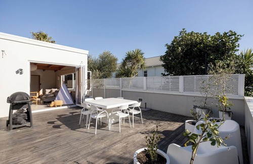Papamoa Beach Casa | The Papamoa Pad ~ Papamoa - Beyonder Holiday Homes