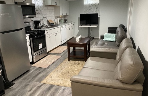 Kentwood Casa | The Paradise @ 48th Street.