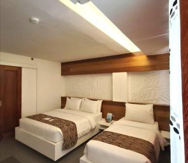 Manoc-Manoc Hotel | The Paragon Boracay Suites