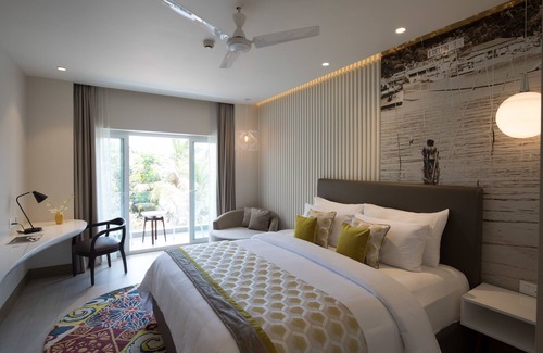 Arpora Hotel | The Park Baga River Goa