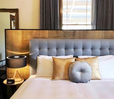 Central Mudgee Hotel | The Parkview Hotel Mudgee