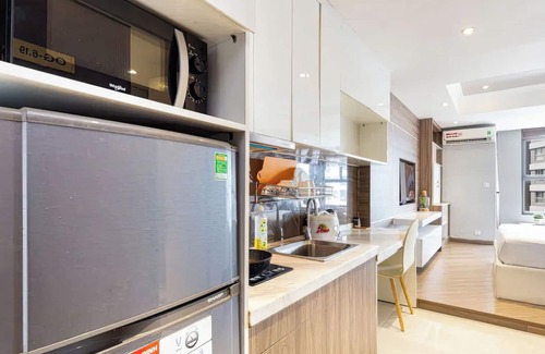 Phu Nhuan Condominio | The Parkview - Very Close TSN Airport