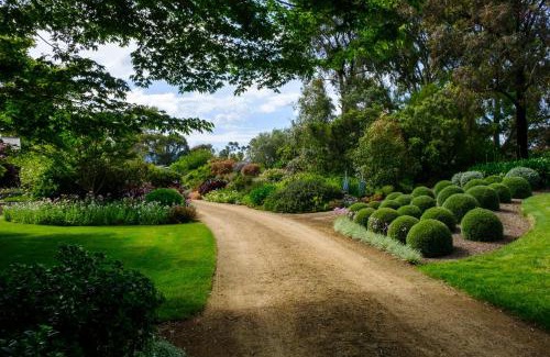 Coldstream Casa | The Pavilion Yarra Valley luxury country retreat