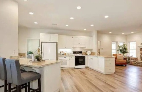 Colfax Casa | The Peaceful Pond Retreat
