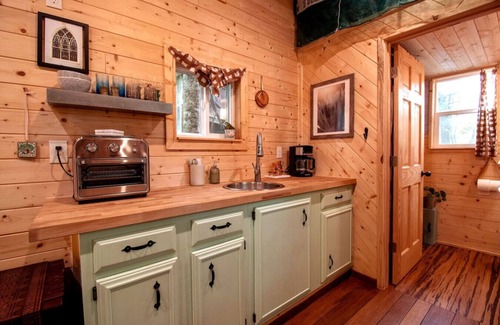 Swannanoa Casa | Ridgetop Tiny House | Displaced Locals/Workers