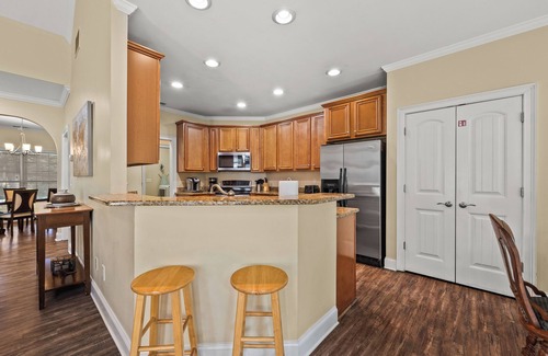 Tyrone Casa | EL ABODO DEL PEACHTREE