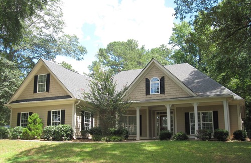 Tyrone Casa | EL ABODO DEL PEACHTREE