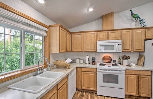East Olympia Casa | 'The Peacock House' - Waterfront Home w/ Hot Tub!