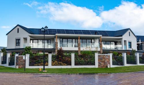 George Apartamento | The Peaks - Kingswood Golf Estate