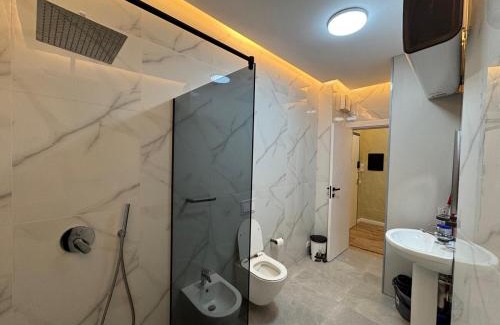 Mjull-Bathore Apartamento | The Pearl Estate