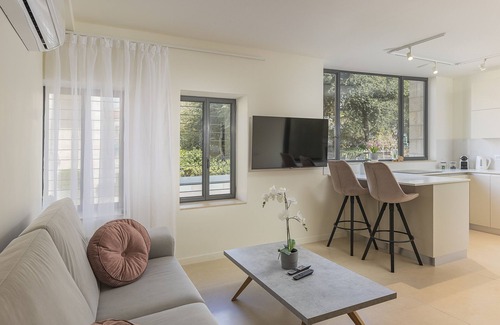 Jerusalem City Centre Apartamento | The Pearl of Nachlaot Apartments