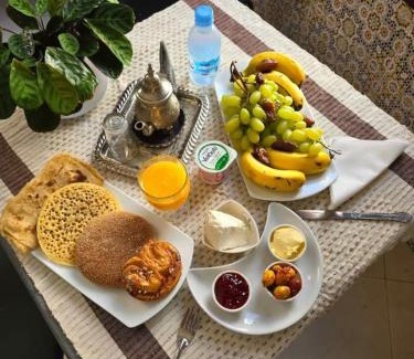 Marshan Apartamento | The Pearl of The Kasbah With a Terrace and breakfast-Entire House