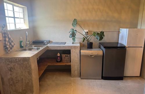 Blue Crane Route Apartamento | The Pecan Cottage