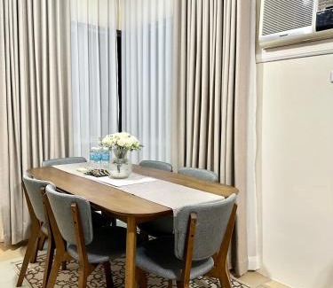 Barangay 29 Apartamento | The Penthouse - 3BR Bi-Level Avida Aspira Tower 1