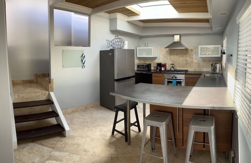 Lantern District Casa | ¡EL PENTHOUSE RESERVA AHORA PARA IMPRESIONANTES VISTAS AL MAR!