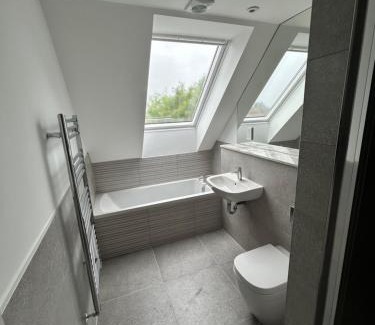 Ewell Casa | The Penthouse Double Bedroom for Rent Use of kitchen