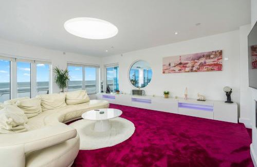 Milford on Sea Apartamento | The Penthouse - Marine House