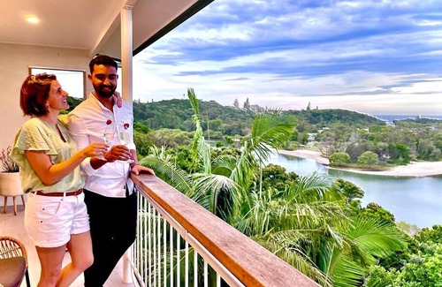 East Ballina Apartamento | THE PENTHOUSE - Spectacular Views of the Bay, and the Ocean! Only 150m to Shaws Bay