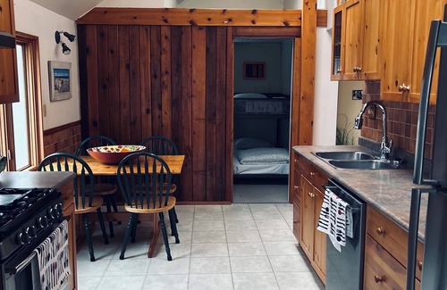 Cultus Lake Casa | "The Perch" @ Cultus Lake - Permit#24-301-021