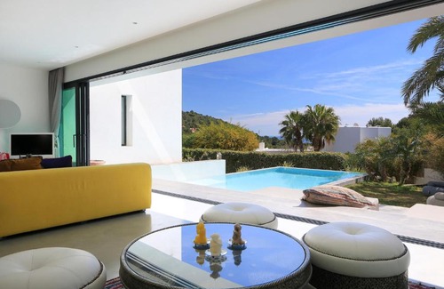 Puig Manya Villa | La villa de lujo perfecta con vistas al mar, Ibiza Villa 1011