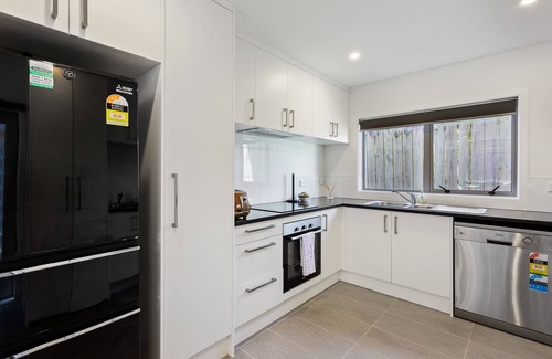 Pakuranga Heights Apartamento | The Perfect City Pad - WiFi - Netflix