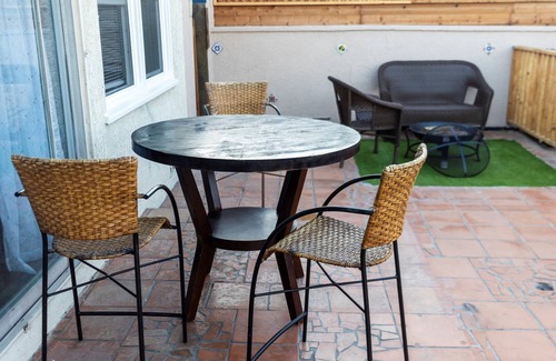 Gardena Casa | The Perfect Getaway! Beautiful home close to LAX and SoFi Stadium!
