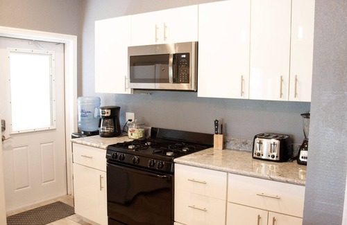 Edgewater Cabaña | The Perfect Lakefront Cottage near New Smyrna Beach
