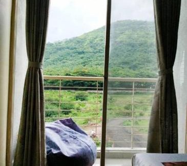 Nashik Apartamento | The Perfect Living Lavish Flat- for Families only