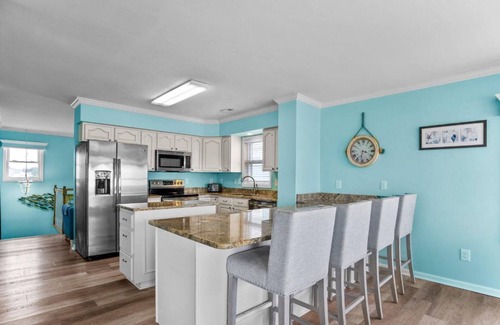 Holden Beach Casa | The Perfect Oceanfront Vacation w/Private Pool!