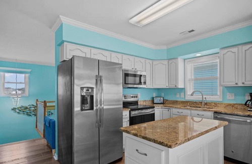 Holden Beach Casa | The Perfect Oceanfront Vacation w/Private Pool!