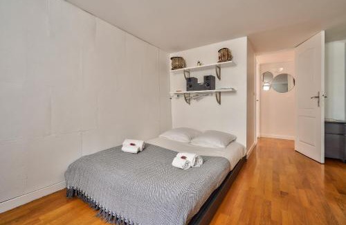 Arsenal Apartamento | The Perfect Parisian 2 bdrs flat at Le Marais