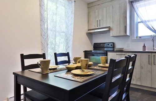 St. Jerome Apartamento | The right door. 2 bedroom cozy apartment in the middle of Saint-Jérôme